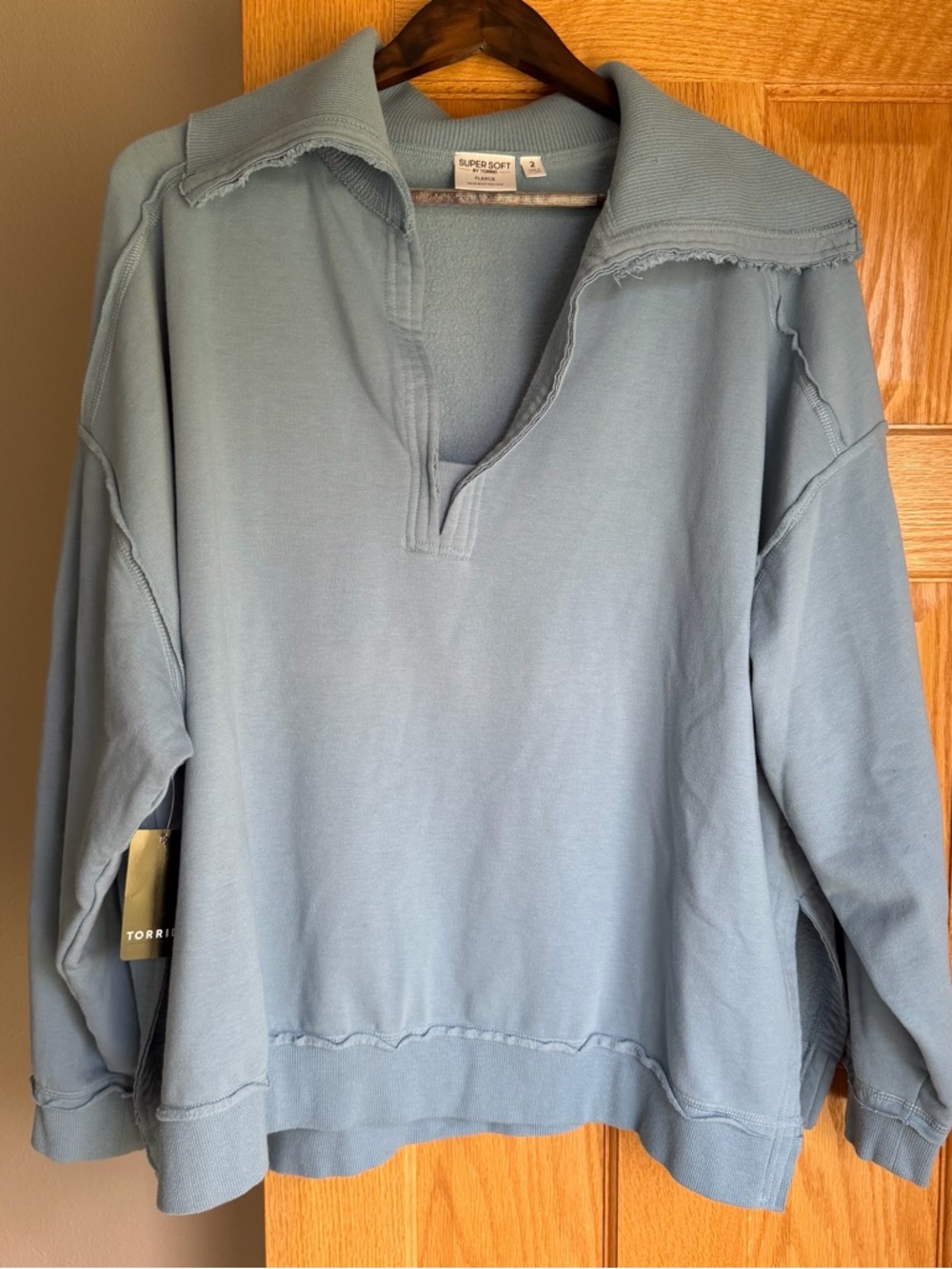 Torrid Super Soft Fleece V-Neck Collar Pullover Sweatshirt Blue 2X Oversized NWT